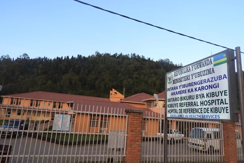 Karongi: Kwiyakira no gufata imiti igabanya ubukana bwa VIH/SIDA byamurinze ibyuririzi