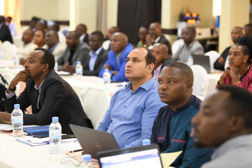 Inshingano y’abayobozi ni ugushakira abaturage ibisubizo- MINALOC