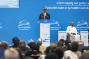 Perezida Kagame yashimiye IPU yahurije abasaga 1000 mu Rwanda