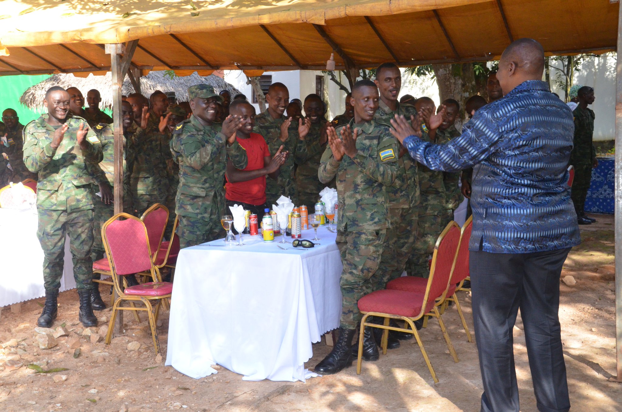 Perezida wa Santarafurika yakiriye ku meza Ingabo z’u Rwanda