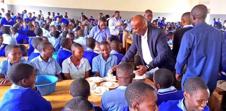 Muhanga: REB yanyuzwe n’ubwitabire bw’abanyeshuri ku mashuri
