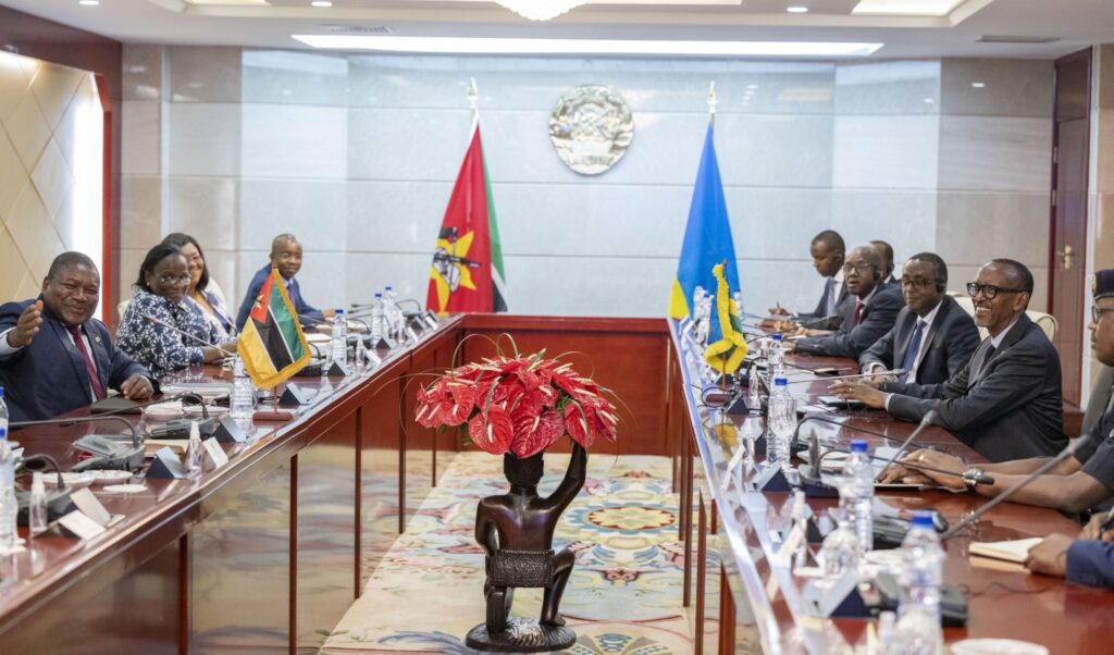 Perezida Kagame mu ruzinduko rw’umunsi muri Mozambique