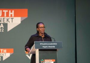 Ntiwatandukanya serivisi z’ubuzima bw’imyororokere n’ubwo mu mutwe- Jeannette Kagame