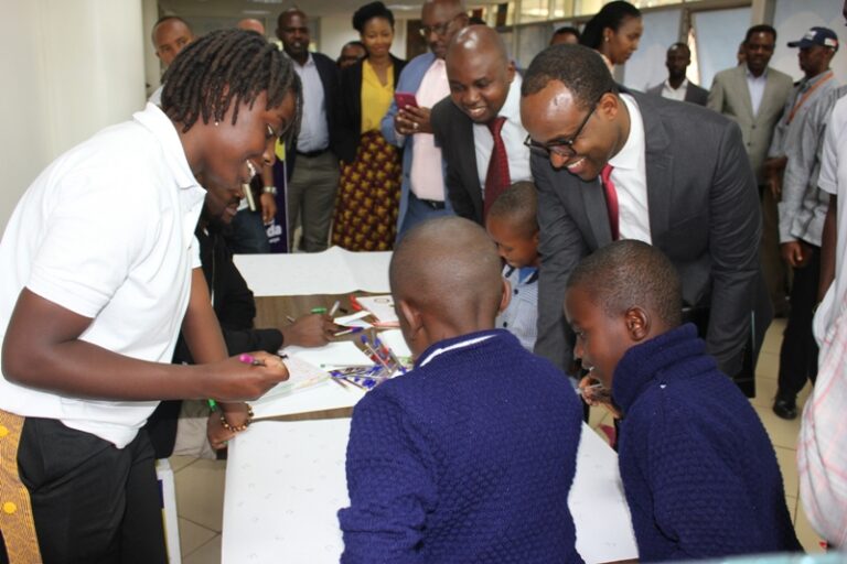 Kigali: Hasojwe ukwezi kwahariwe gusoma no kwandika ariko ibikorwa birakomeje