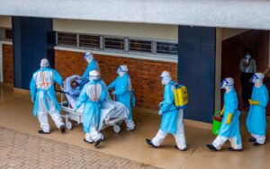 U Rwanda mu myitozo yo guhangana na Ebola yakamejeje muri Uganda