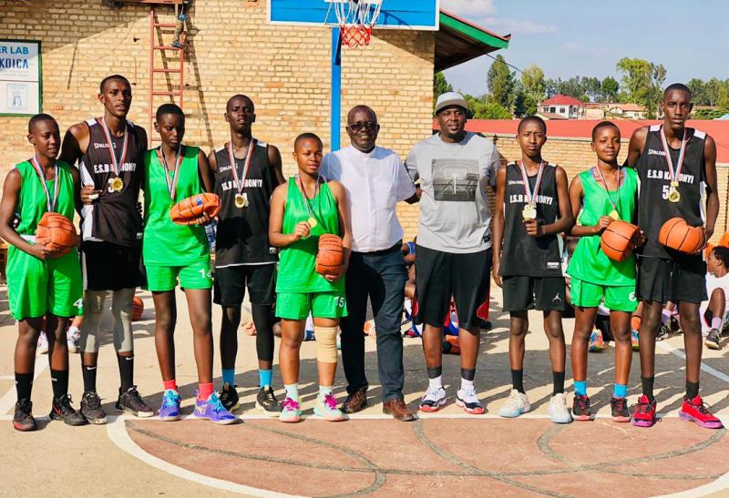 Basketball: ESB Kamonyi yihariye ibihembo muri “CMR Kabgayi 3×3 Tournament 2022”