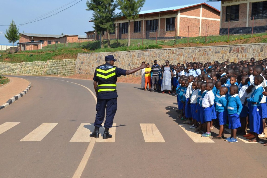 Rwanda: Amategeko y’umuhanda ashobora kwigishwa mu mashuri  