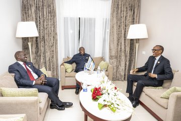 Inama ikomeye ya EAC yiga ku bibazo bya RDC yateraniye mu Misiri