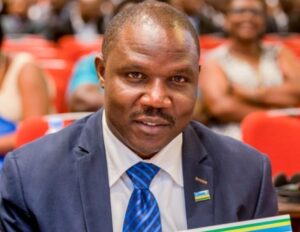 Musabyimana Jean Claude asimbuye Gatabazi JMV muri MINALOC