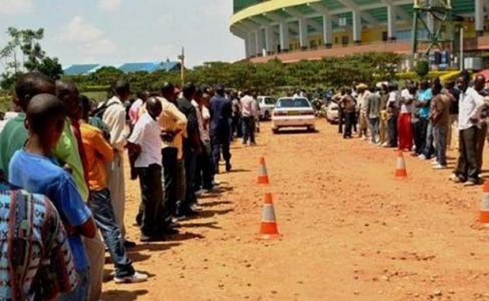 Yafashwe agiye kongeresha Perimi y’impimbano yacuriwe mu 2011