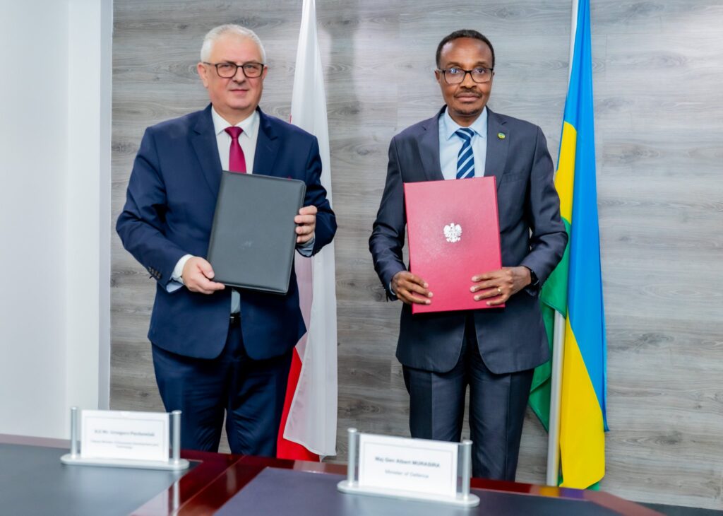 U Rwanda na Polonye mu kwimakaza inganda za gisirikare
