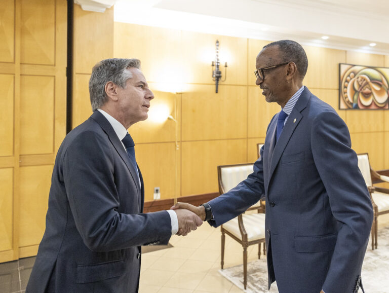 Amerika  iracyashyira u Rwanda na M23 ku rwego rumwe