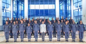 Minisitiri Gasana yasabye abapolisi gutanga serivisi nziza mu bushobozi buhari