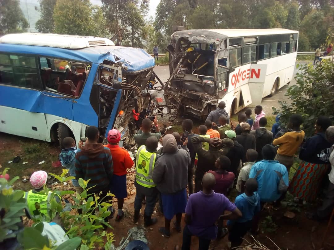 Bisi yo mu Rwanda yagonganiye n’iyo muri Kenya muri Uganda