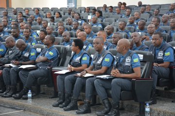 Kuva mu 2018, abakozi basaga 80 ba RIB birukanywe bazira ruswa