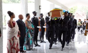 Perezida Kagame yihanganishije umuryango wa Depite Rwigamba