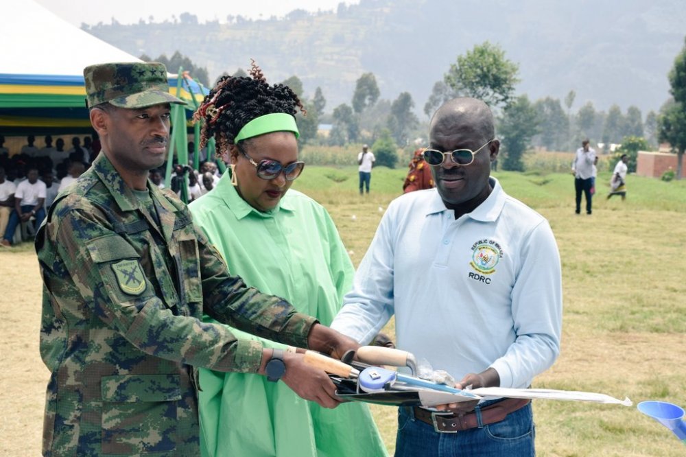 Abahoze muri FDLR n’indi mitwe bahawe ibizabafasha kwiteza imbere