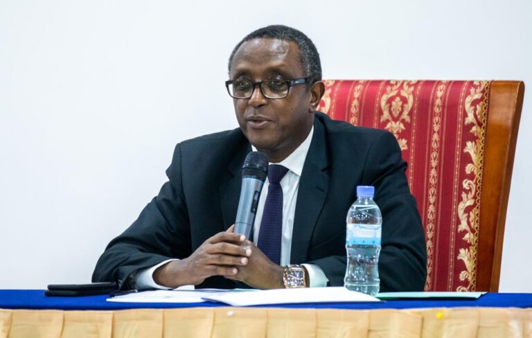 Dr Biruta yavuze igitera amahanga kwihunza ibya Jenoside muri RDC