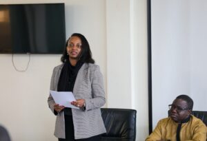 Nyamasheke: Abagore basabwe gukoresha ikoranabuhanga mu ihererekanya ry’ amafaranga
