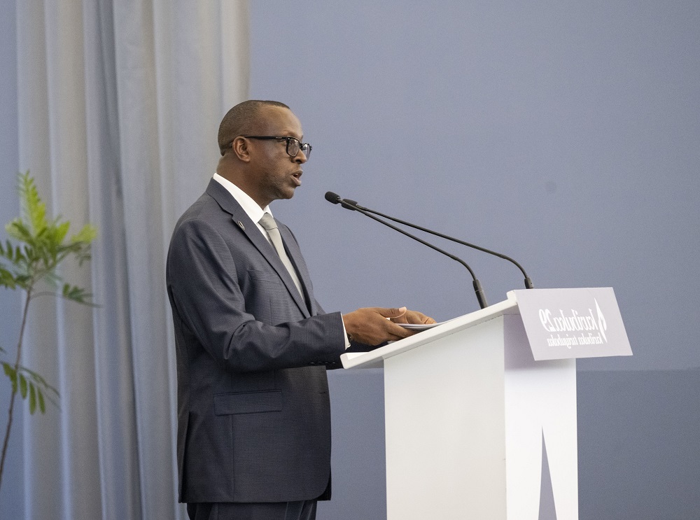 Diaspora: Hari abavutse ku bajenosideri basaritswe n’ingengabitekerezo ya Jenoside