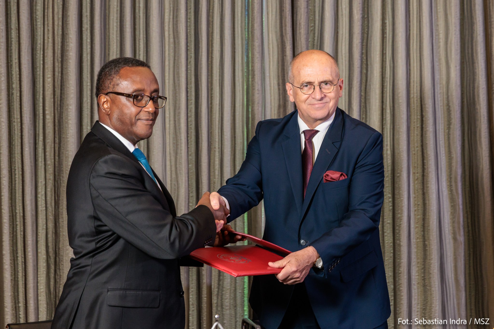 U Rwanda na Polonye bigiye gushinga ishuri rya Dipolomasi