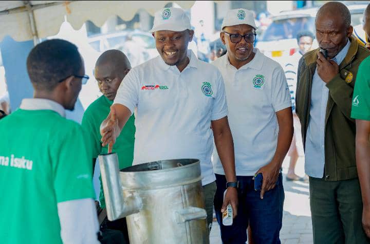 Muhanga: Leta igiye kunganira ku Mashyiga ingo zisaga 40,000