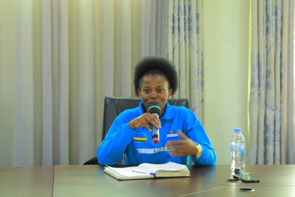 Minisitiri w’Intebe yasheshe ubuyobozi bw’Akarere ka Rutsiro