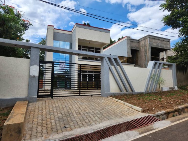 Ibiro by’uhagarariye u Butaliyani byagarutse i Kigali