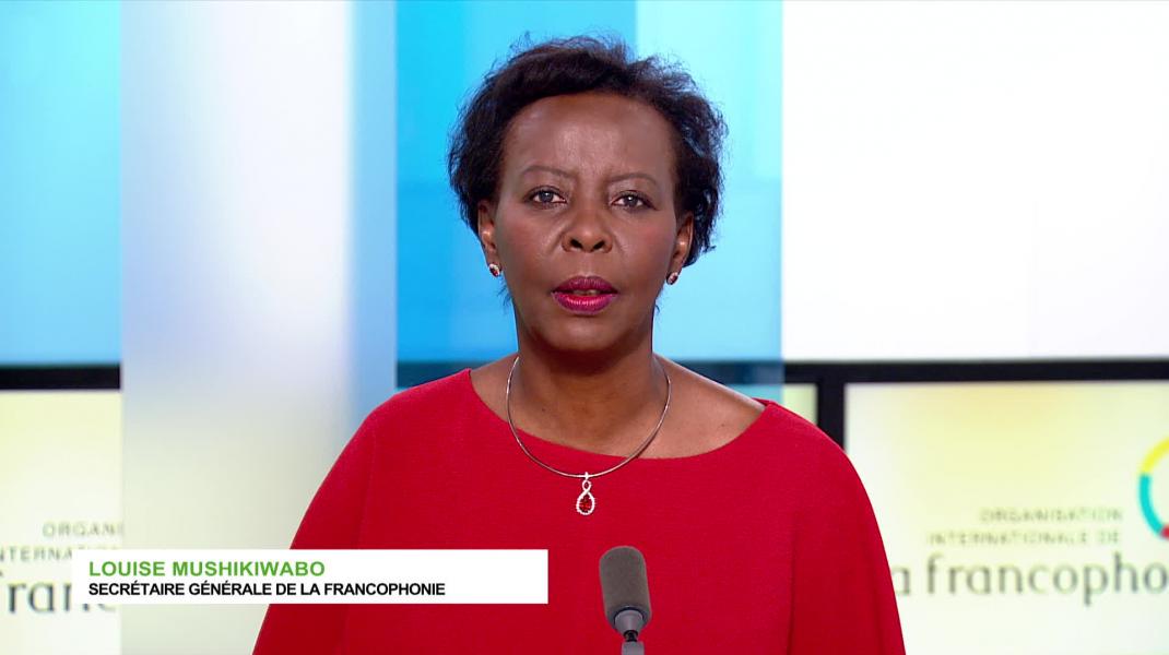 Louise Mushikiwabo ategerejwe i Kinshasa