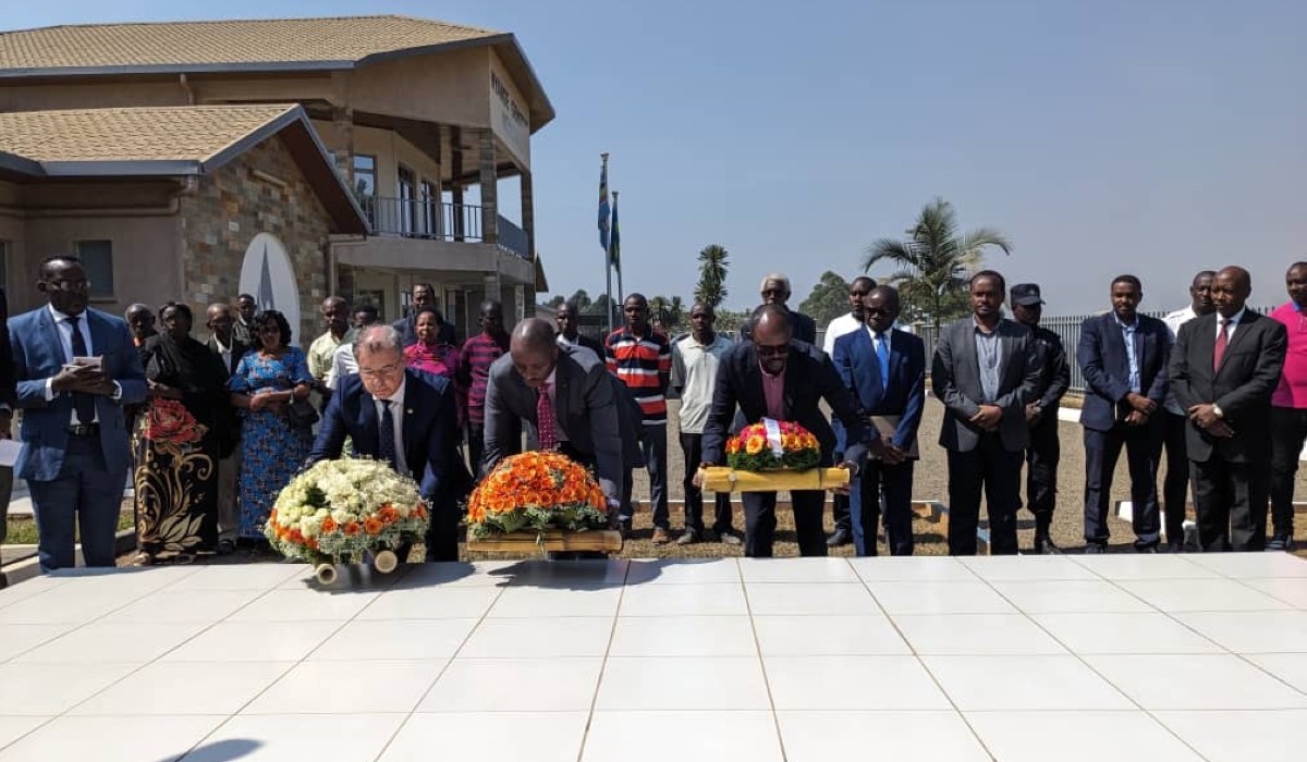 Umushinjacyaha wa IRMCT yasuye aho Kayishema yiciye Abatutsi basaga 2000