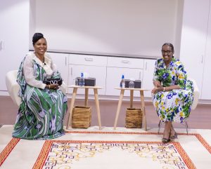 Amafoto: Madamu Jeannette Kagame yakiriye Madamu Angeline Ndayishimiye