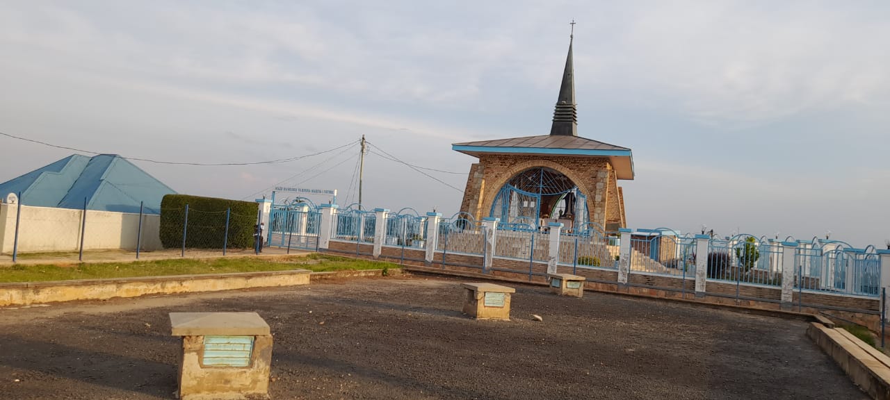 Ibura ry’amazi rihangayikishije abatuye mu mujyi wa Muhanga