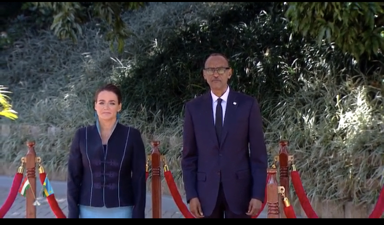 Perezida Kagame yakiriye Perezida wa Hungary wasuye u Rwanda