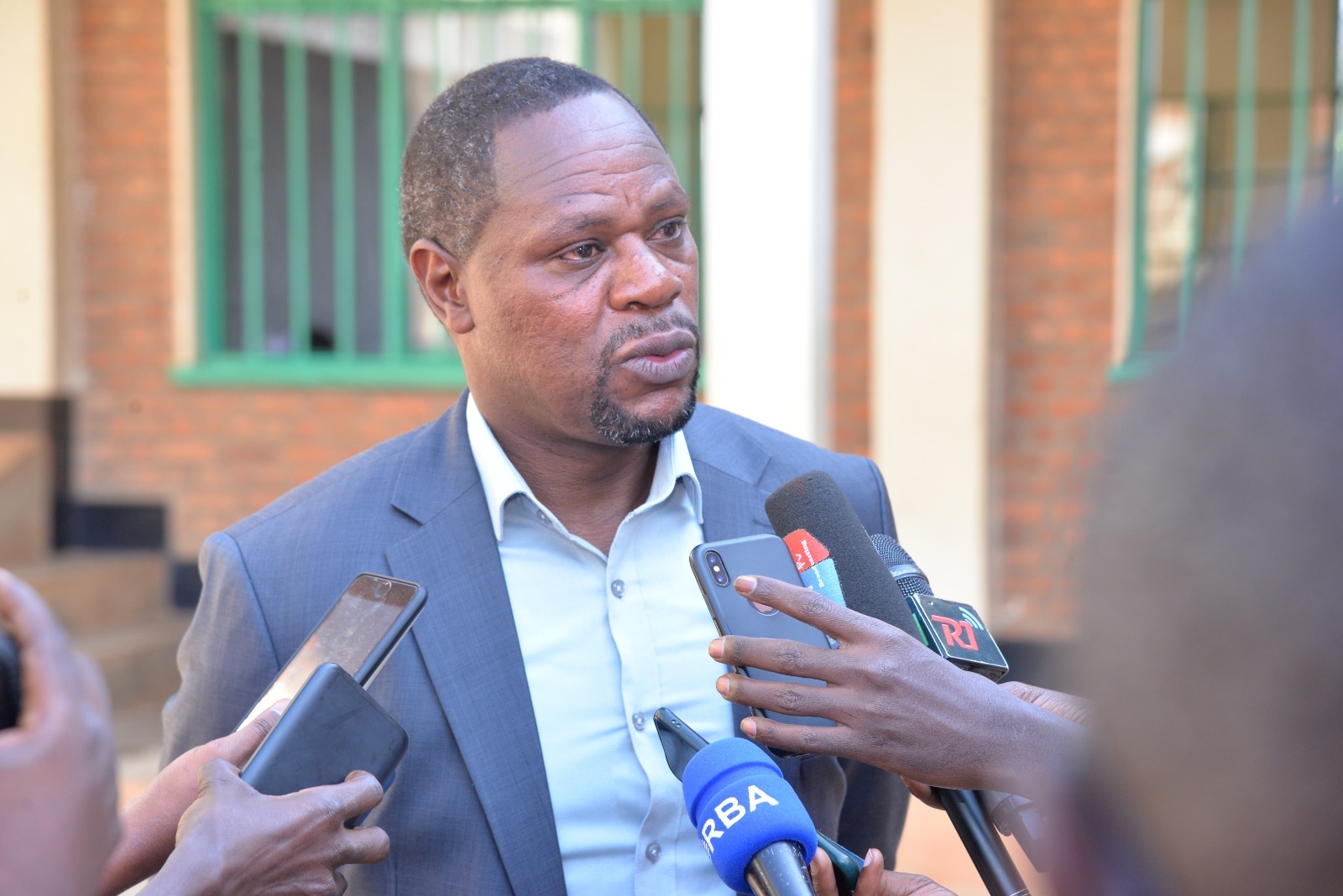 Bugesera: NESA yashyize umucyo ku kibazo cy’amazi ahakorerwa ibizamini