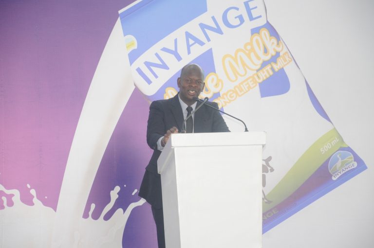 U Rwanda rwungutse ikoranabuhanga ryongera ubuziranenge bw’amata