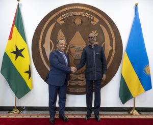 Perezida Kagame yagiranye ibiganiro na Minisitiri w’Intebe wa São Tomé et Príncipe