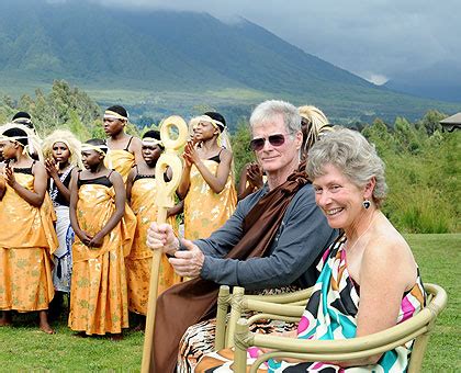 Miliyari 10 Frw zinjijwe n’ubukerarugendo zafashije imishinga 1000 y’abaturiye Pariki