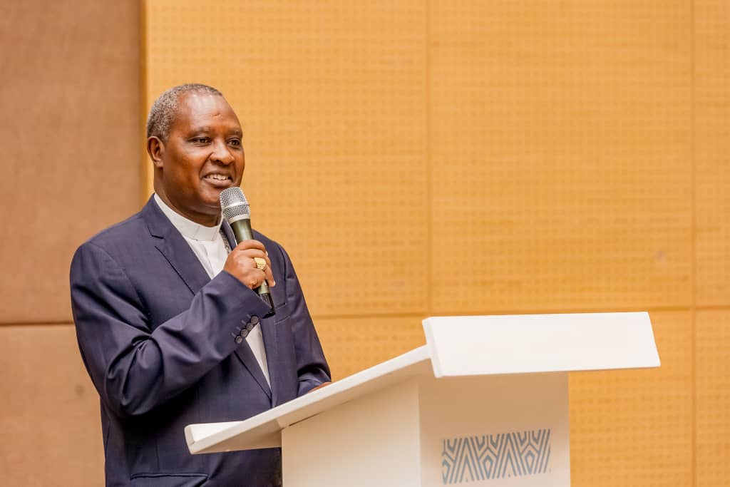 Ikibazo cy’ibura rya Bibiliya mu Rwanda kiravugutirwa umuti