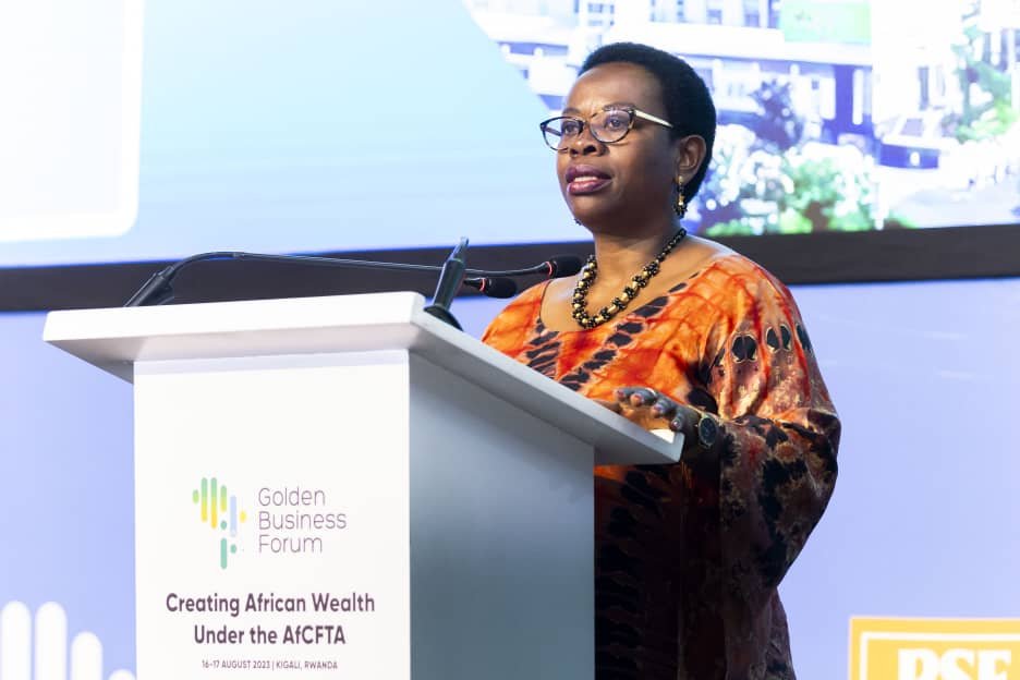 Dr Nsanzabaganwa yagaragaje icyateza imbere Afurika