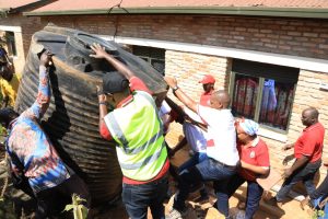 Kicukiro: Umuryango FPR Inkotanyi wakemuye ikibazo cy’amazi apfa ubusa
