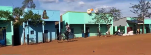 Kirehe: Badindizwa no gucururiza ahataragera umuriro w’amashanyarazi