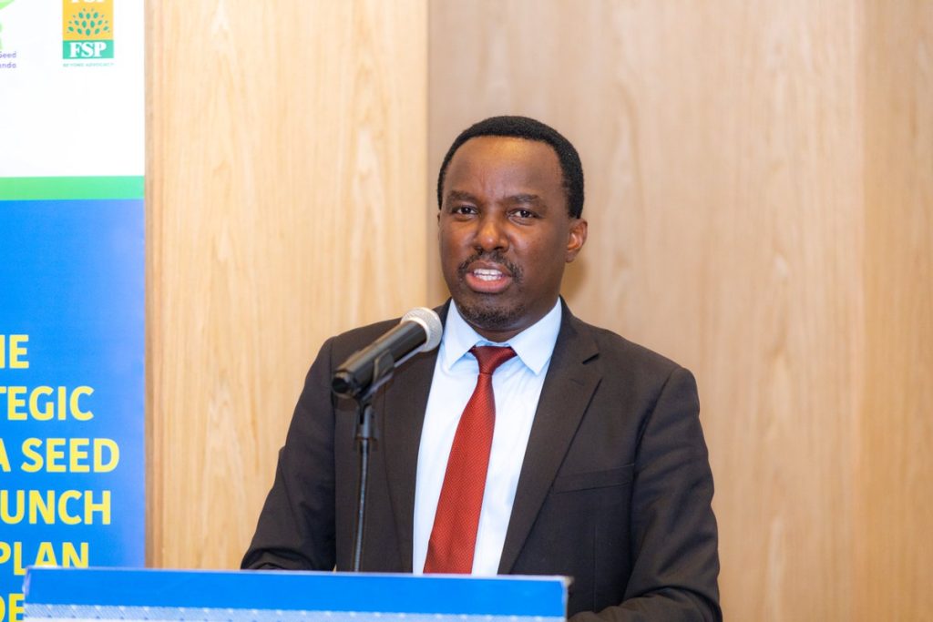 MINAGRI yasabye abatubuzi b’imbuto kurwanya ababiyitirira bagahombya abahinzi