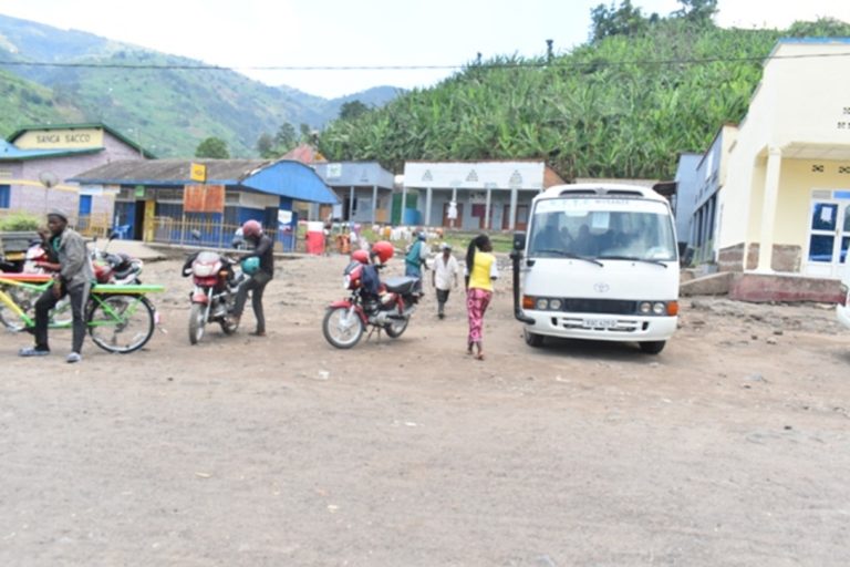 Nyabihu: Bisi zivanga n’abarema isoko rya Vunga ritagira gare