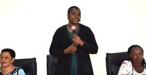 Karongi: Abangavu babyaye imburagihe bashishikarizwa kwigira