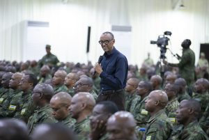 Amafoto y’Abasirikare bakuru bitabiriye inama nkuru ya Gisirikare
