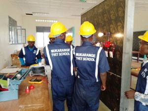 Gicumbi: Abahoze ari Abarembetsi barashimira Kagame wabubakiye ishuri ry’imyuga