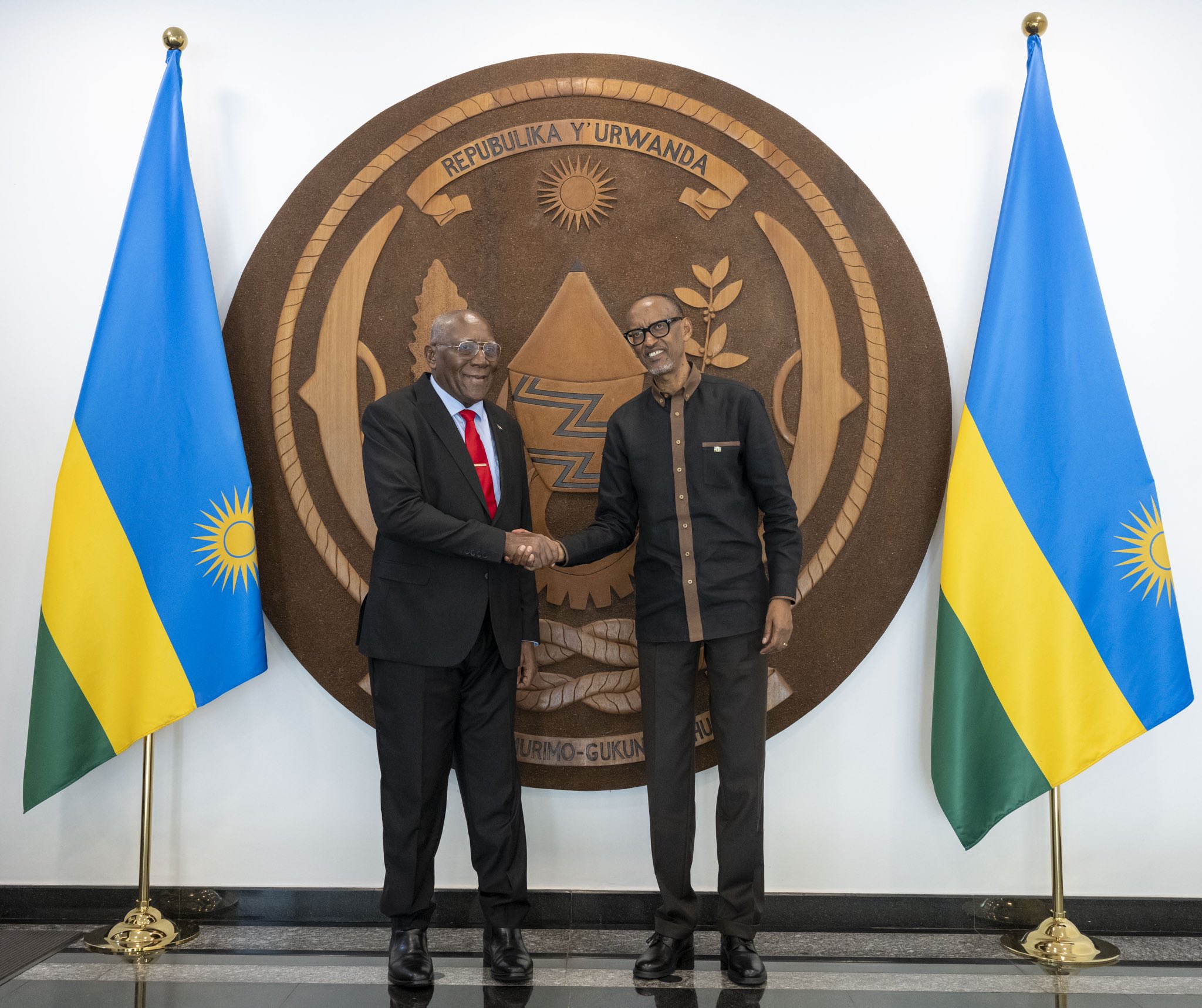 Visi Perezida wa Cuba yanyuzwe n’uko yakiriwe mu Rwanda