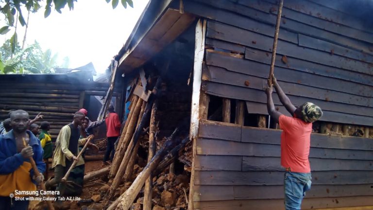 Nyamasheke: Inzu y’umuryango w’abantu 9 yahiye irakongoka