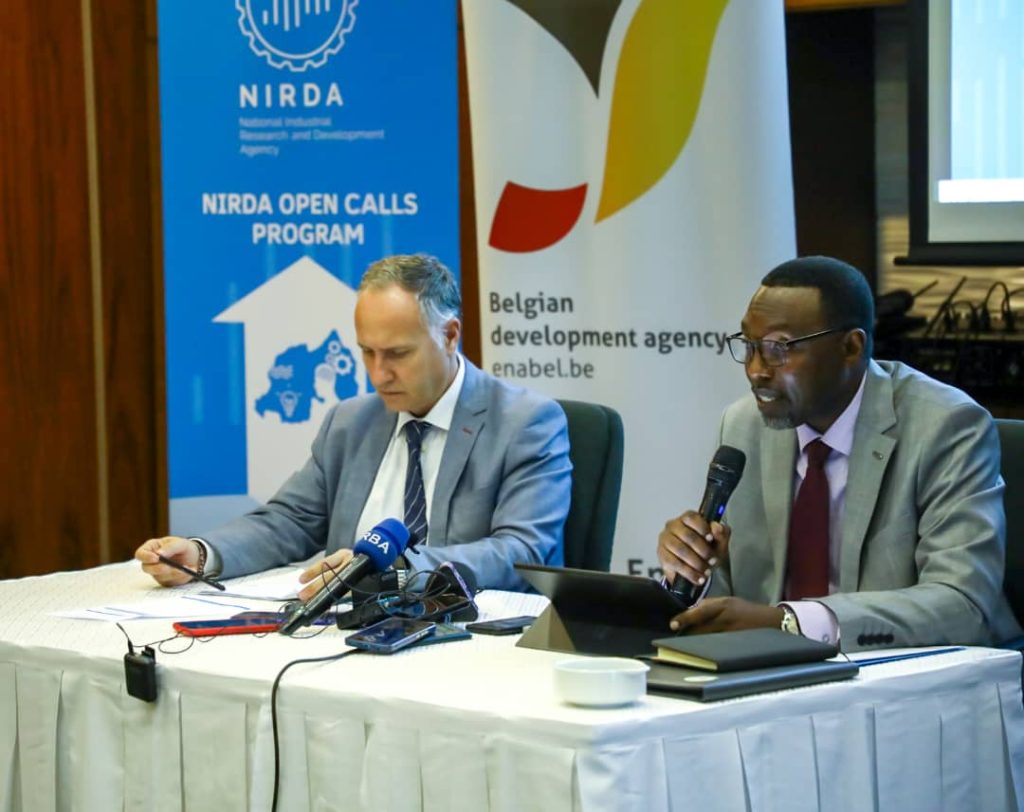 NIRDA yasabye abanyenganda yahaye imashini kuzibyaza umusaruro