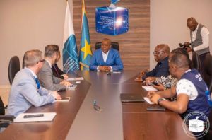 EU igiye kohereza indorerezi hafi 100 mu matora ya Congo